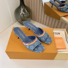 Louis Vuitton Slippers